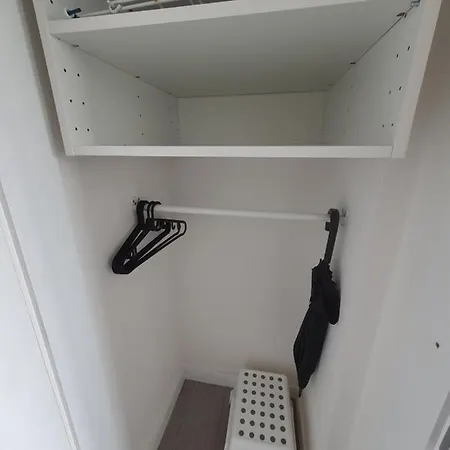 Julian * ミデルケルケ